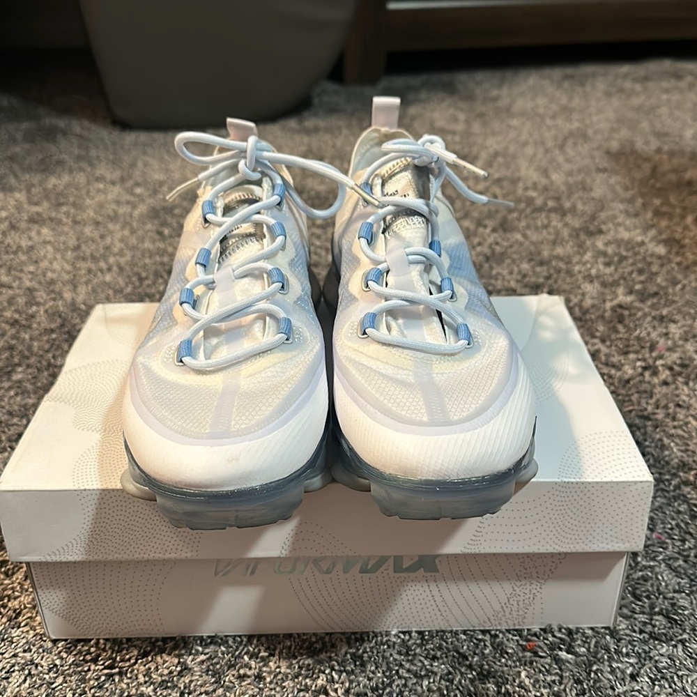 Women’s Sneaker’s